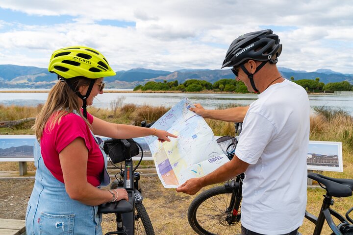 Self-guided E-bike cycle tour with private wine tasting