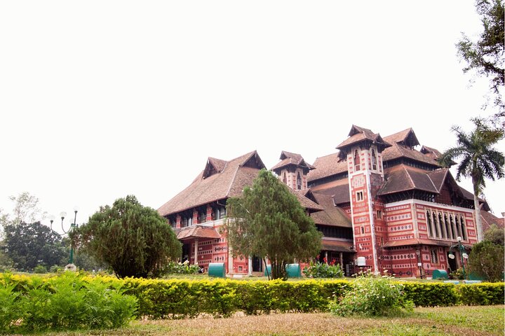 Best of the Trivandrum (Guided Half Day City Tour by Car)