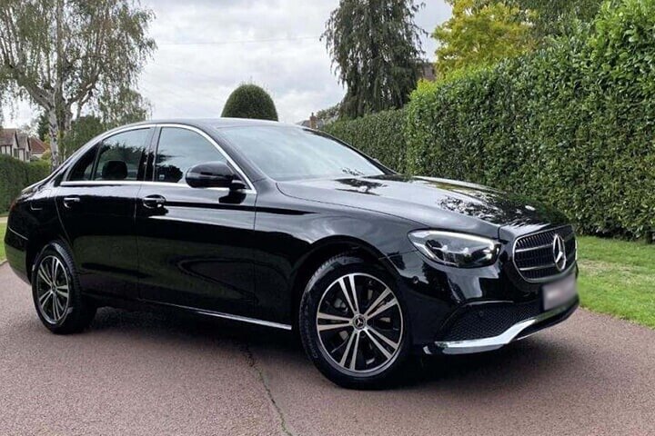 Arrival Private Transfer from Berlin Airport BER to Berlin City in Business Car