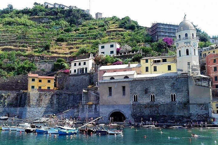 Cinque Terre by train and boat