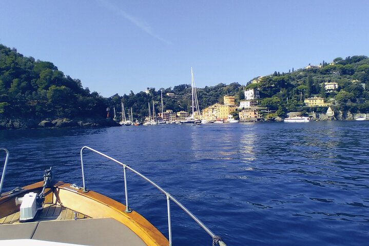 Private boat tour in the Tigullio and in the Portofino area