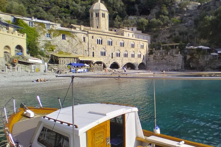 Private boat tour in the Tigullio and in the Portofino area