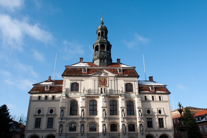 Enchanting Levoča: Love Amidst Historic Grandeur