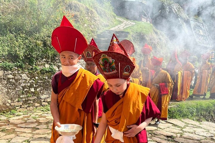 Best of Bhutan Tour( Culture- Hikes- Short Trek- Monastic Stay)