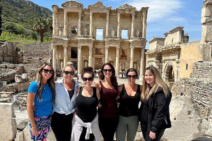 PRIVATE NO HIDDEN FEES Ephesus, Mary's House Guided Tour /GRP OPT