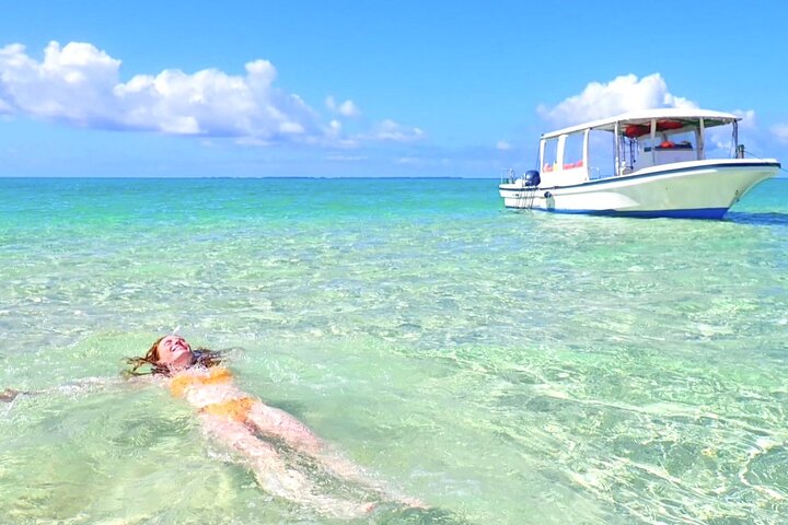 Okinawa Ishigaki Phantom Island Snorkeling Tour