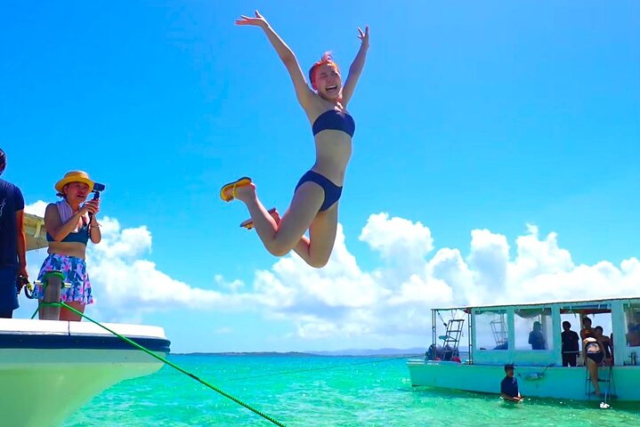 Ishigaki Phantom Island Snorkeling Taketomi Island Sightseeing