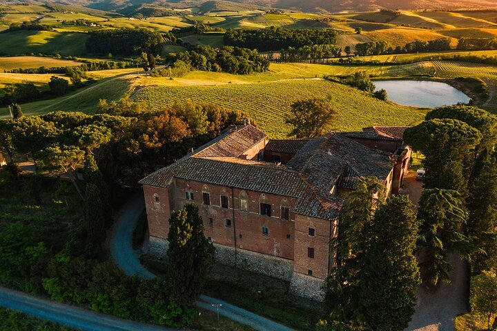 A Brunello Cooking Class with Vineyards View Winery