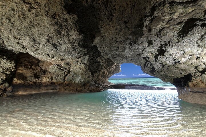Okinawa Ishigaki Blue Cave Snorkeling Tour