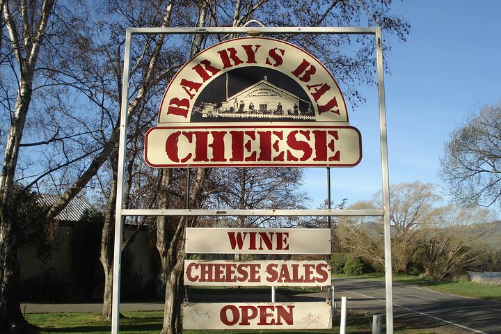 Private Day Scenic Excursion to Akaroa/Christchurch ex Lyttelton
