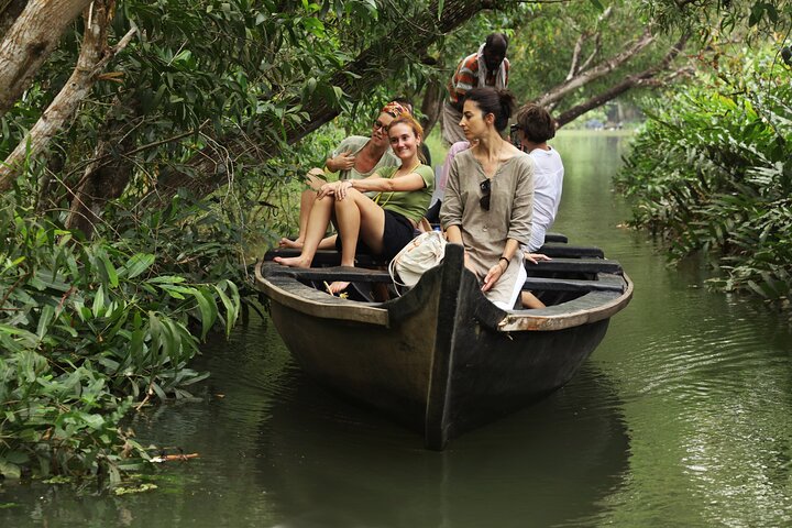 Full Day Backwater Village Punting Boat Cruise
