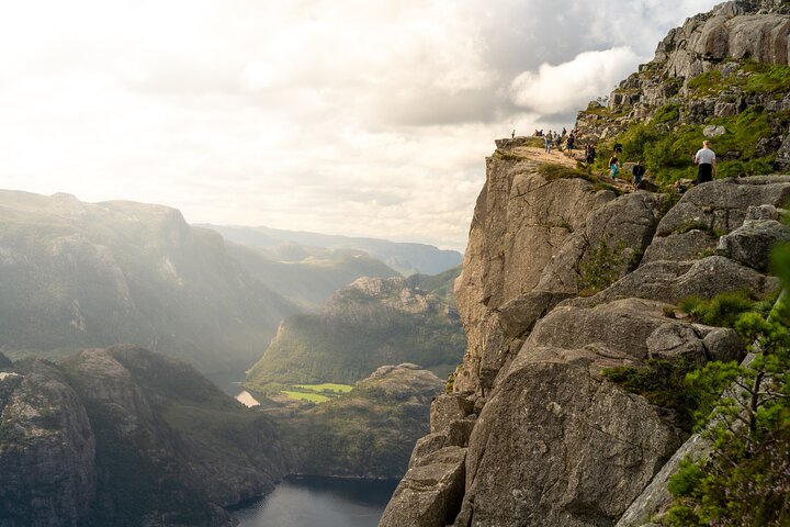 Preikestolen | Pulpit Rock - Hike with an expert guide
