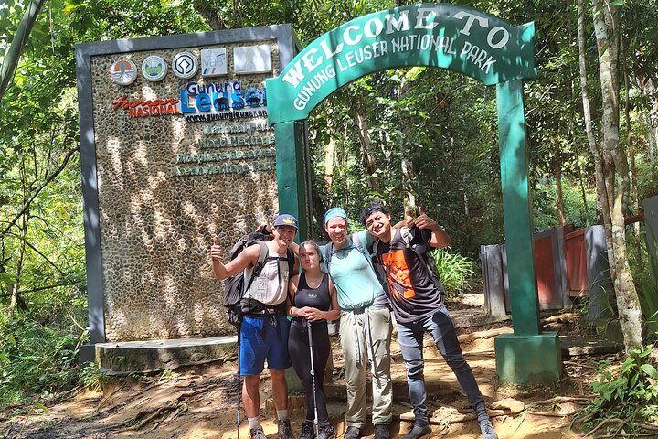 Bukit lawang 2 Day 1 Night with camping