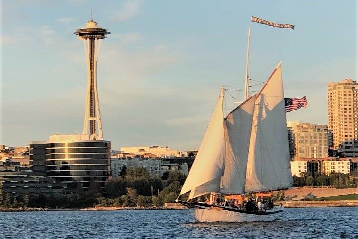 Seattle Sailing Harbor Tour