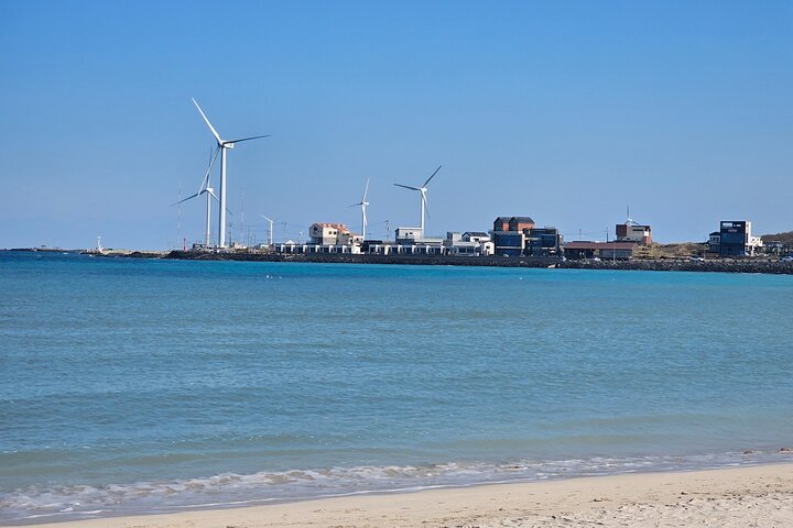 Package tour of All areas of Jeju Island-(East &South &West)