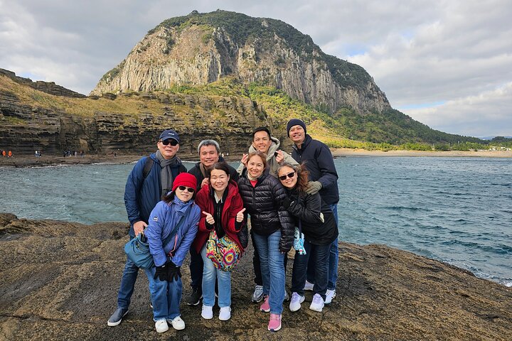 Package tour of All areas of Jeju Island-(East &South &West)