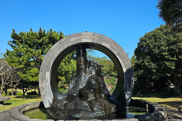 Package tour of All areas of Jeju Island-(East &South &West)