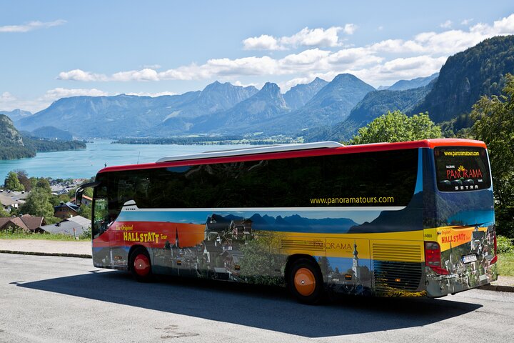 Salzburg Super Saver: Hallstatt & Original Sound of Music Tour