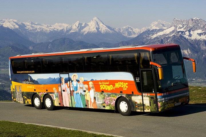Salzburg Super Saver: Hallstatt & Original Sound of Music Tour