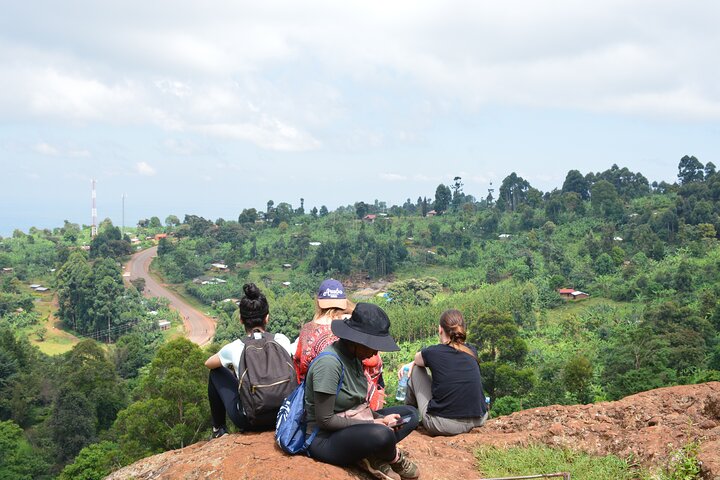 Sipi Waterfall Hike and Swimming Experience