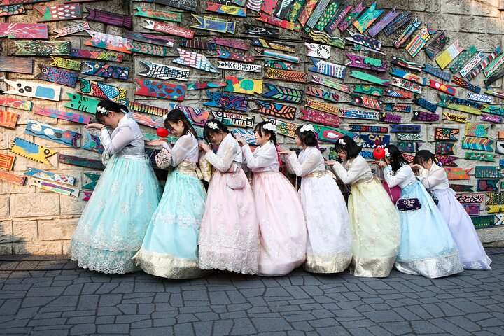Busan Private Tour with Licensed Local guide