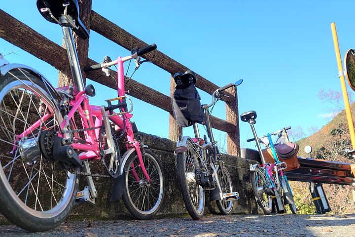 Iya Valley BROMPTON Slow Cycling Tour