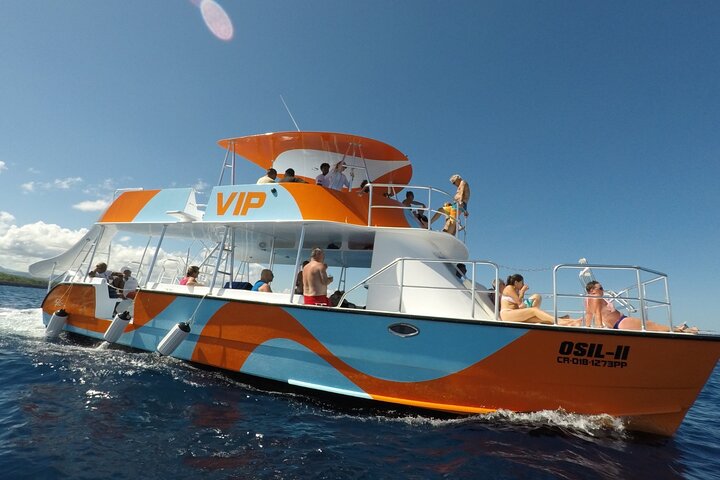 VIP Party Boat & Snorkeling at Sosua Bay