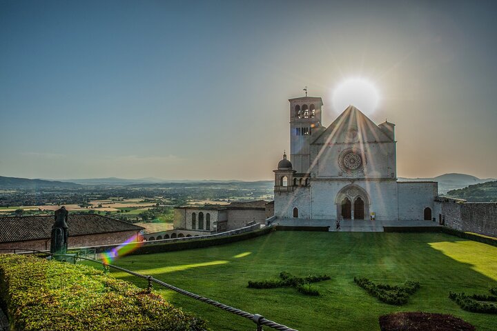 Assisi on the Footsteps of St. Francis and Carlo Acutis