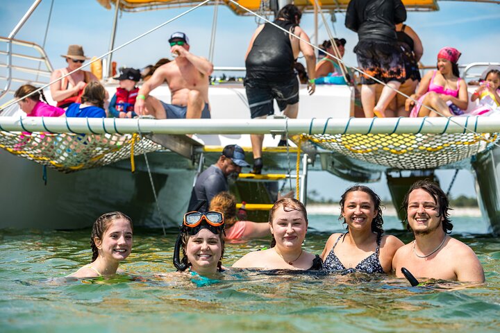 Snorkel & Dolphin Sightseeing Tour Aboard the Footloose