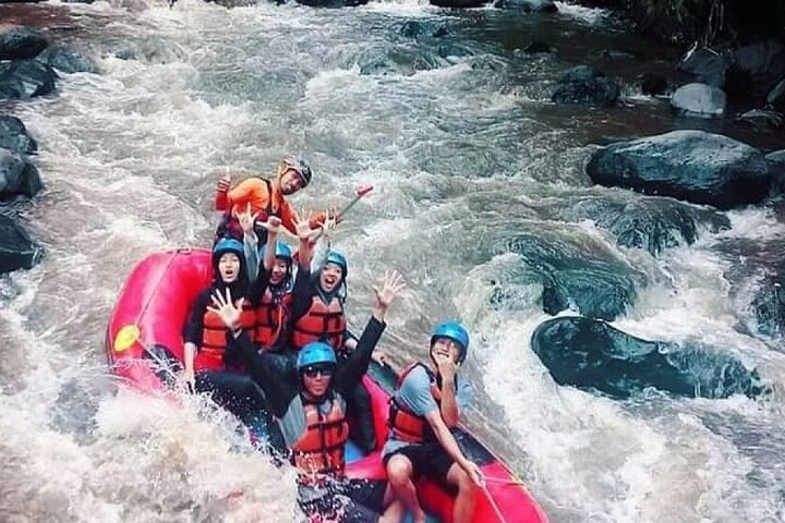 Manado Timbukar white water rafting includes pick up and drop off and lunch