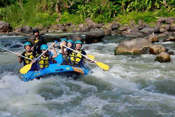 Manado Timbukar white water rafting includes pick up and drop off and lunch