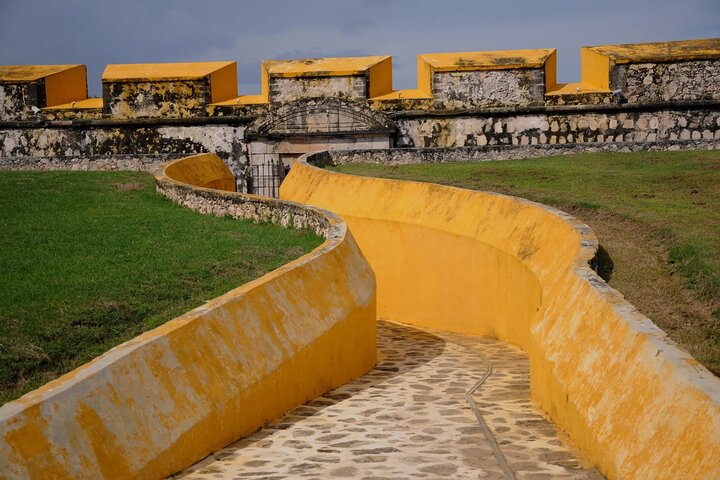 Experience Campeche : evening tour with sunset and typical dinner