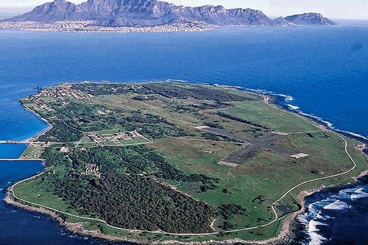 Robben Island Tour from Cape Town: Pre-Booked Ticket & Transfers