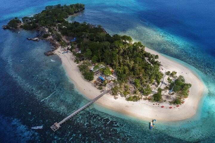 Lihaga Island (white sand island) swimming twice, including lunch and tickets