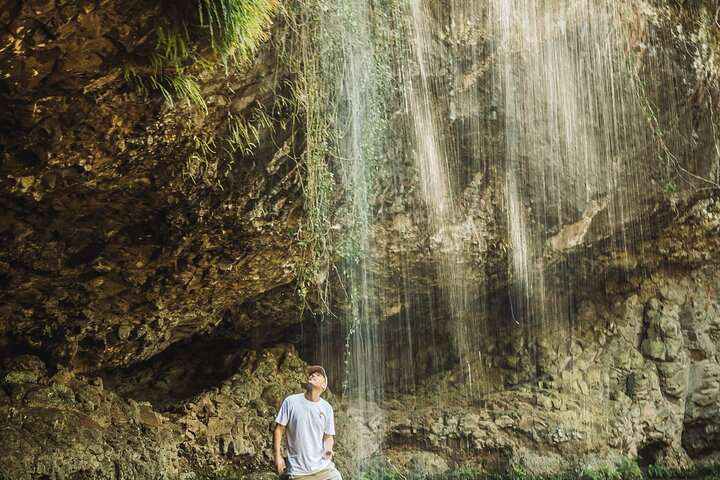 Behind The Bay - Explore Like a Local: Waterfalls/paddleboarding