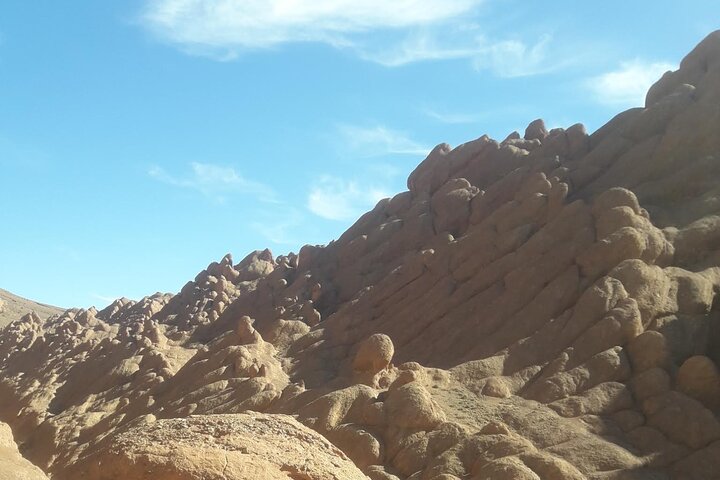 Hiking Valley of Roses and Dades Morocco