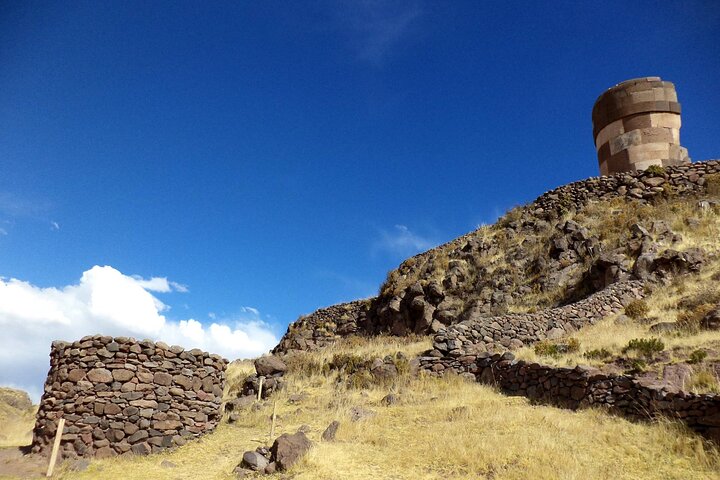 Full-Day Tour of Uros, Taquile and Sillustani from Puno