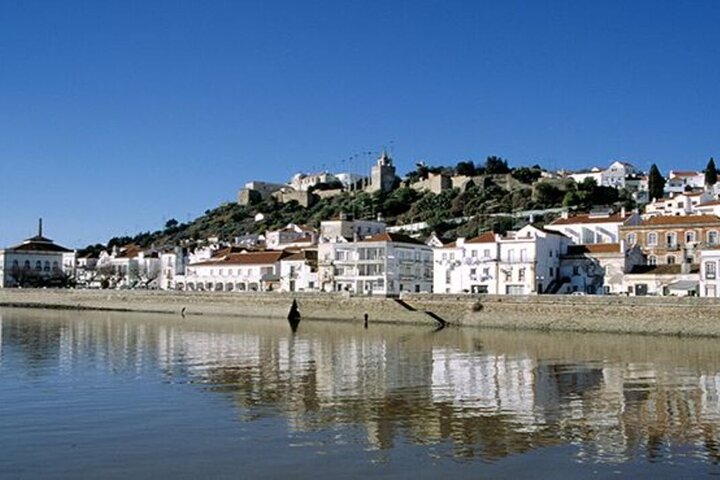 Lisbon to Algarve Private Transfer Up to 4 Stops