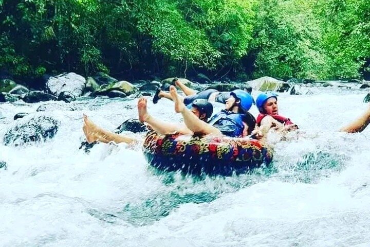 Rio Celeste Combo: River Tubing+Blue Waterfall+Exotic Wildlife