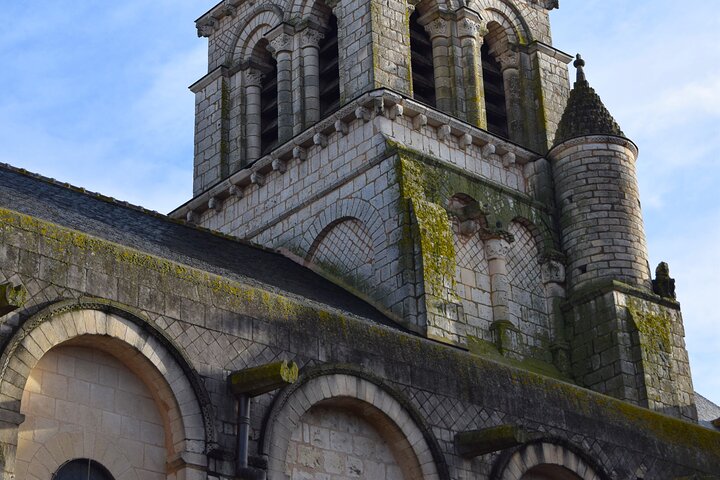 Poitiers: Historic City Center Private Tour