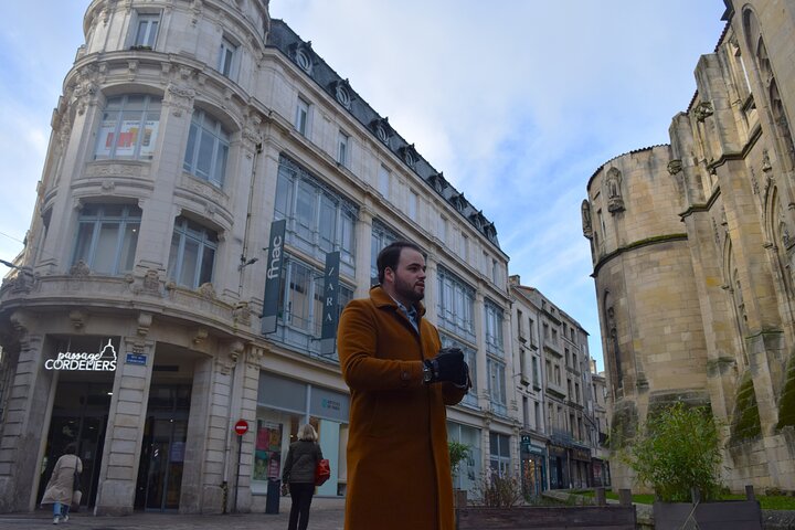 Poitiers: Historic City Center Private Tour