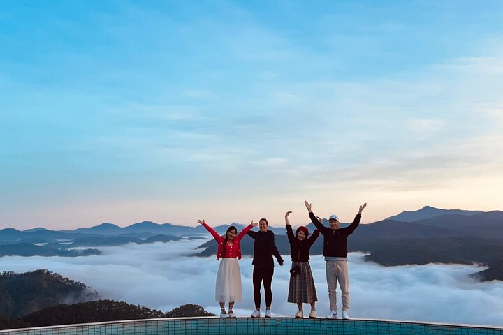 Cloud Hunting and The Glow of Dawn in Da Lat 4:00 - 10:00 AM