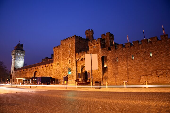 Private Cardiff Three Castles Tour