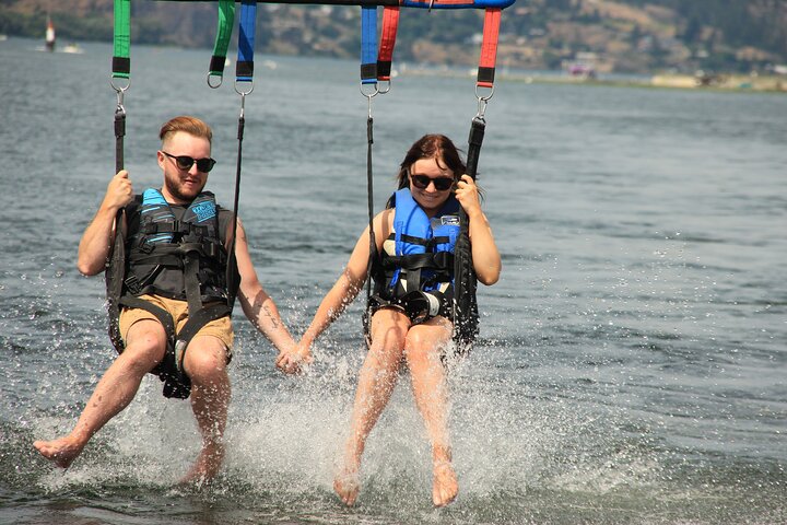 Tandem Parasailing Experience in Kelowna