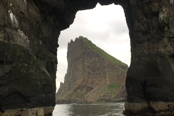 Drangarnir Sea Stacks Boat Tour
