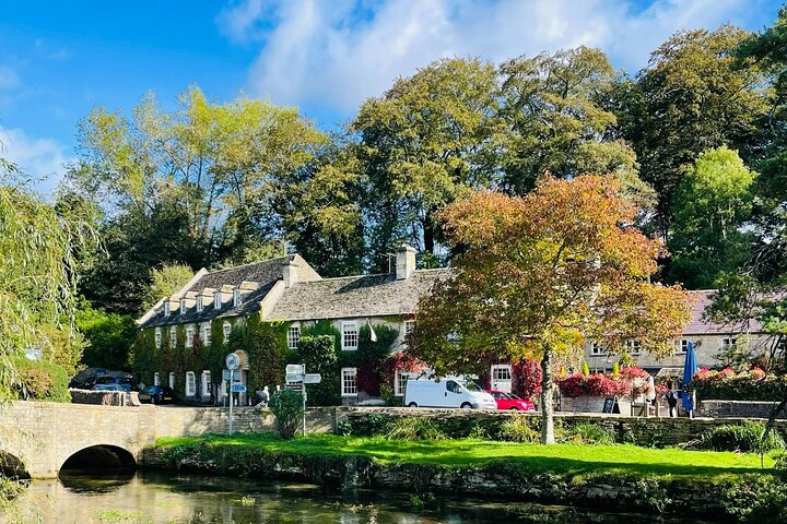 Private tour of the stunning Cotswolds with an expert local guide