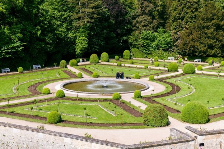 Loire Valley Tour Chambord and Chenonceau from Tours or Amboise