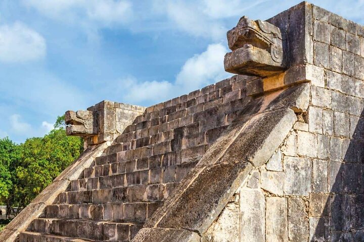 From Merida: Chichen Itza Tour, Izamal, Cenote Ik Kil and Food