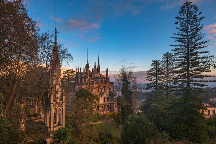 Private Tour Sintra, Pena Palace and Cascais from Lisbon
