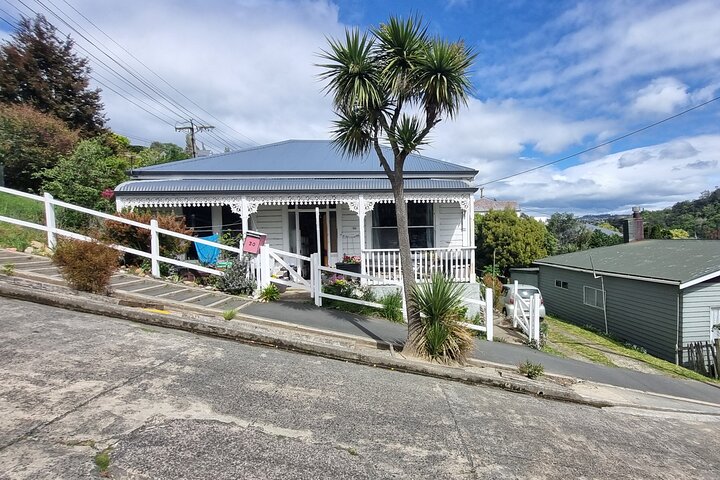 City Highlights, Larnach Castle Gardens Tour